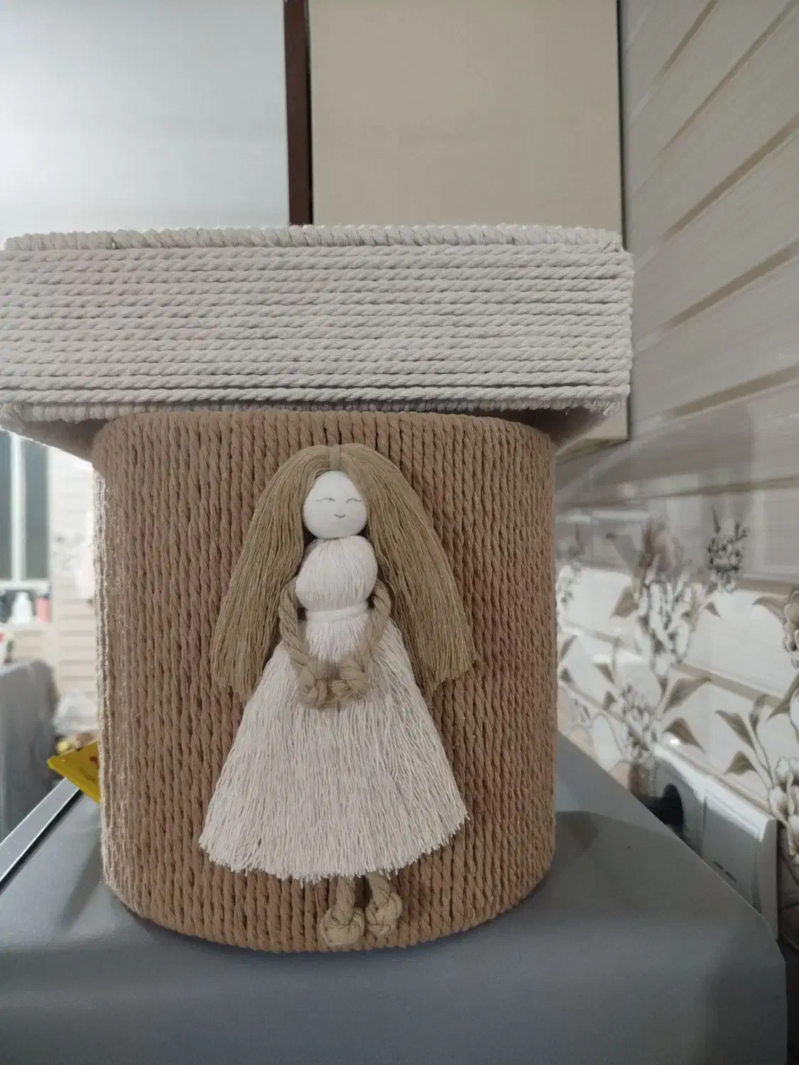 سطل و جا دستمالی و دیوار کوب مکرومه|صنایع دستی و سایر لوازم تزئینی|فردیس, قریشی|دیوار