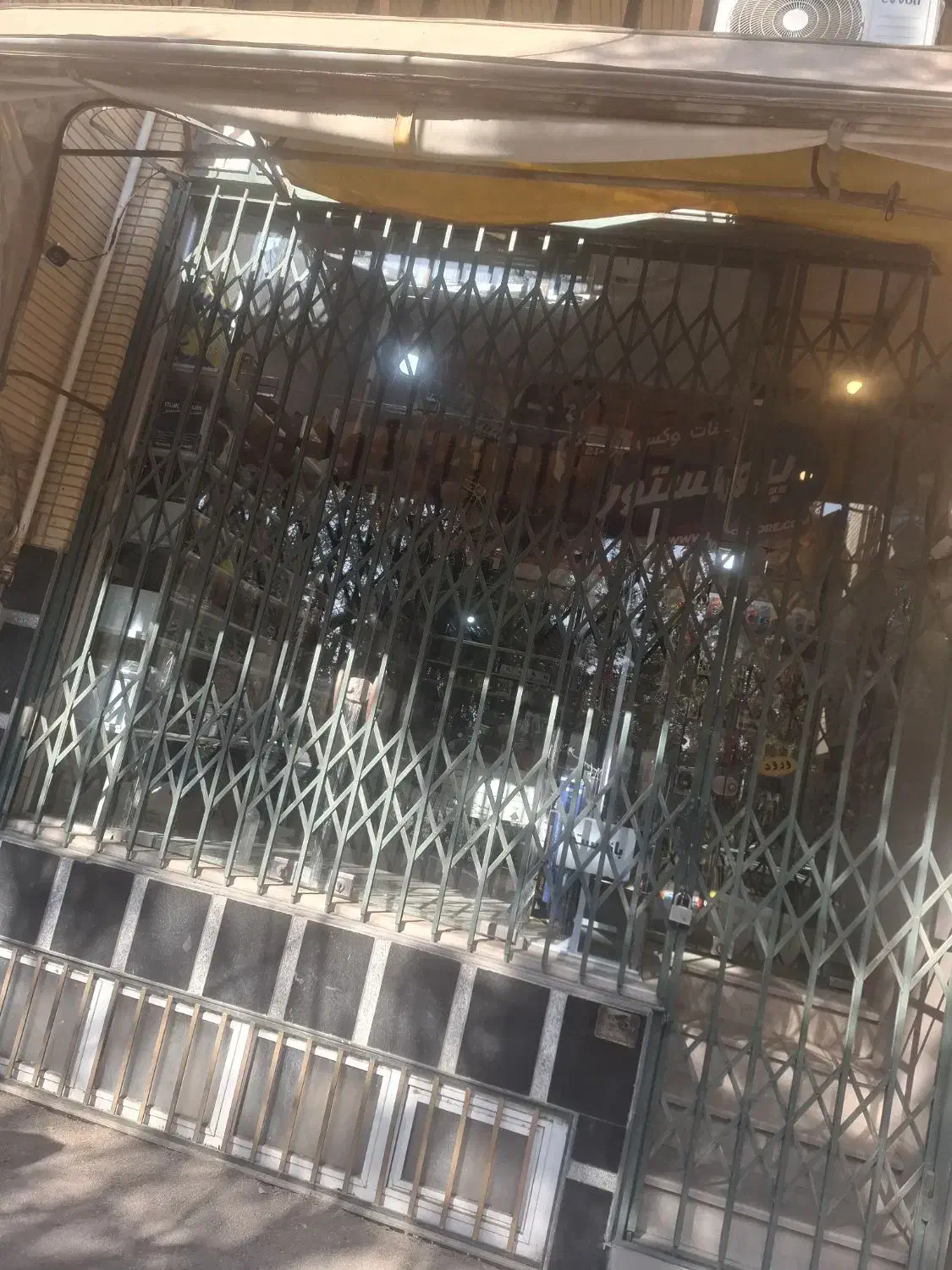 رهن و اجاره|اجارهٔ مغازه و غرفه|قم, نوقطار|دیوار