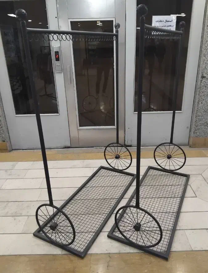 رخت آویز رگال لباس نو حلقه جوش و چوب لباسی فلزی|بندرخت و رختآویز|اصفهان, بهار آزادی|دیوار