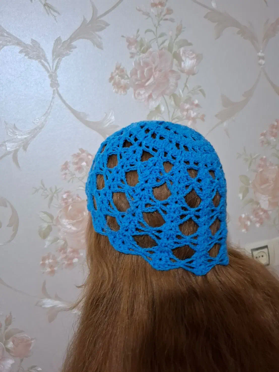 کلاه لئونی|لباس|کرمانشاه, |دیوار