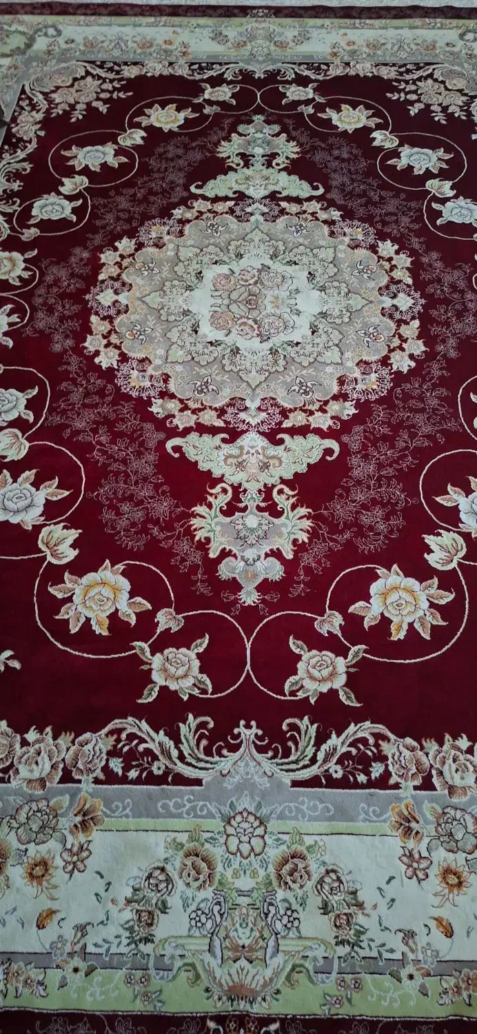 فرش کاملا سالم|فرش|سقز, |دیوار