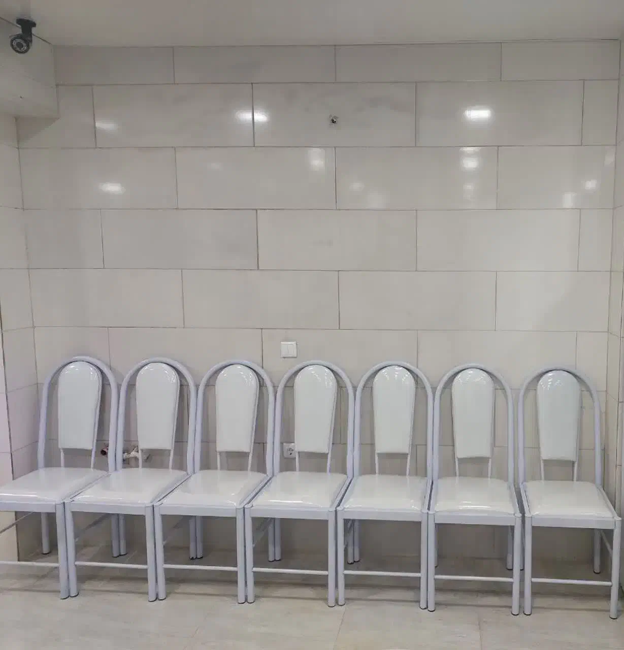 ۱۲عدد صندلی|میز و صندلی غذاخوری|شاهین‌شهر, شهرک میلاد|دیوار