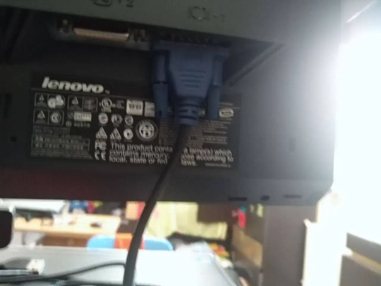 مینی کیس لنوو و مانیتور لنوو|رایانه رومیزی|شاهین‌شهر, خانه کارگر|دیوار