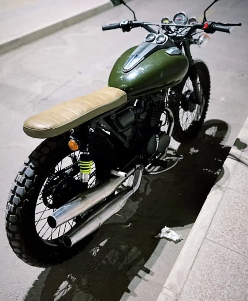 موتور هوندا ۱۲۵ کاستوم کافه ریس|موتورسیکلت|کرمان, |دیوار