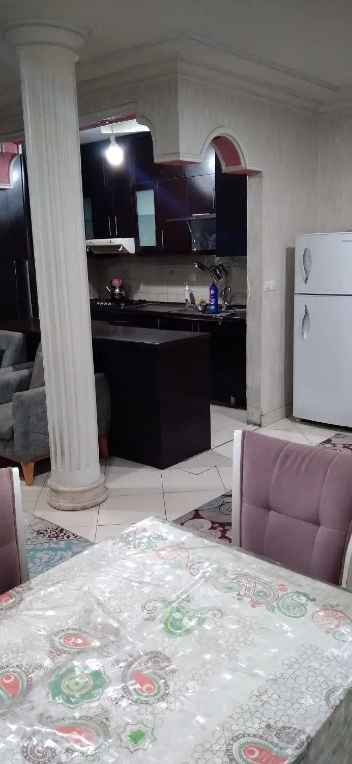 اجاره آپارتمان روزانه با پارکینگ در نارمک|اجارهٔ کوتاهمدت آپارتمان و سوئیت|تهران, نارمک|دیوار