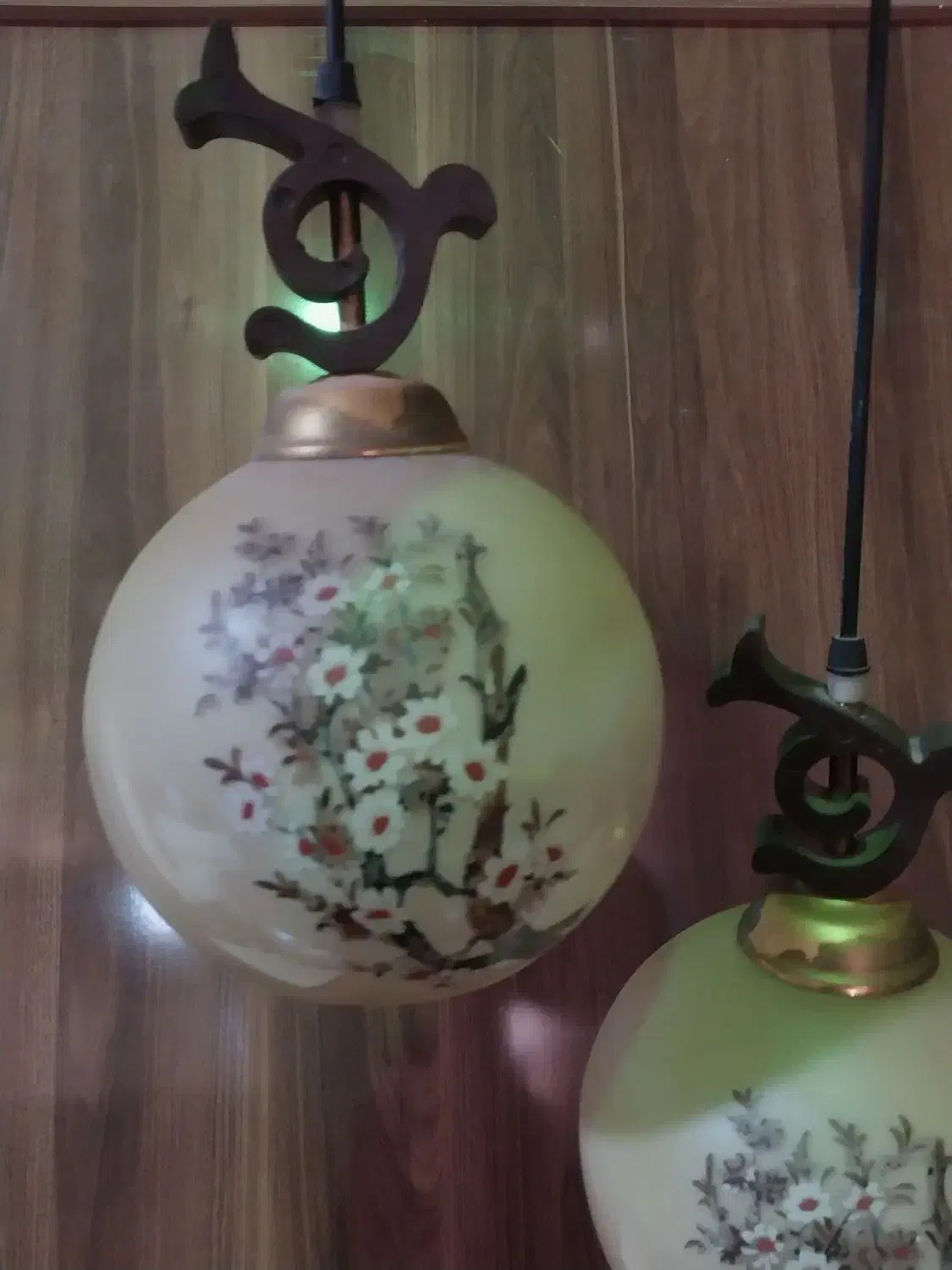 لوستر دو شعله فلزی و چوبی|لوستر و چراغ آویز|ارومیه, |دیوار