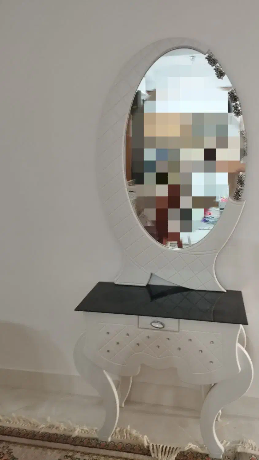 آینه کنسول|بوفه، ویترین، کنسول|فردیس, نگارستان|دیوار