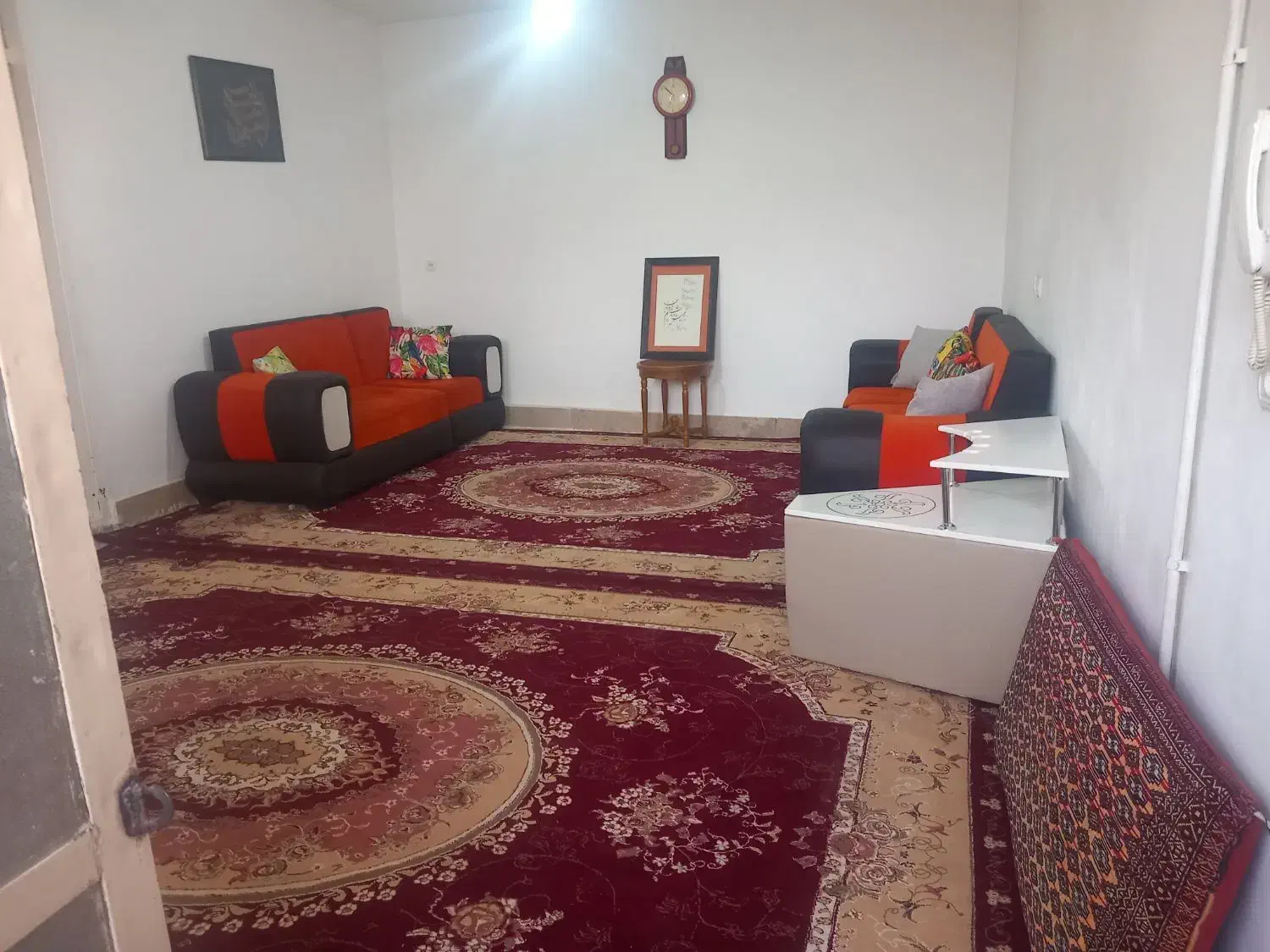 اجاره سوییت تمیز مرتب ۱۰۰متری مبله پارکینگ دار|اجارهٔ کوتاه‌مدت آپارتمان و سوئیت|خرم‌آباد, |دیوار