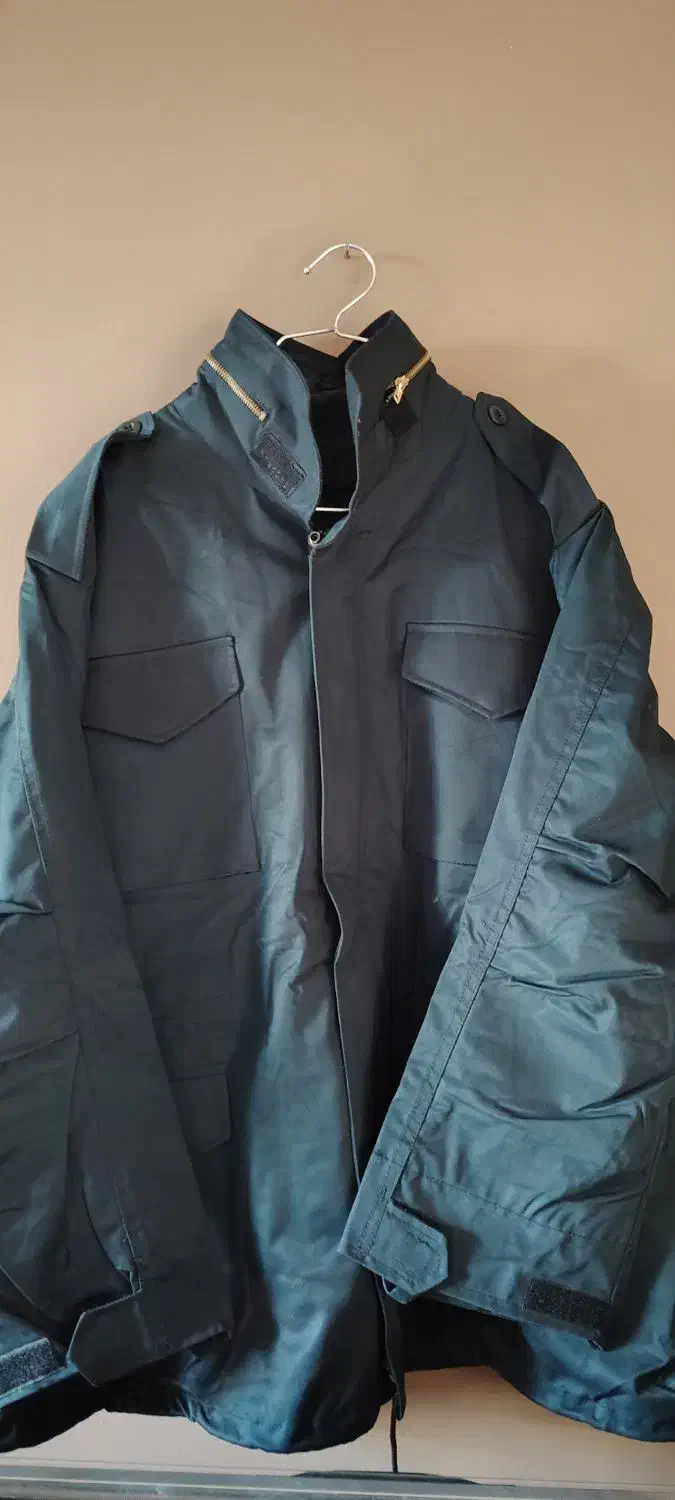 معاوضه لباس|لباس|قروه, |دیوار