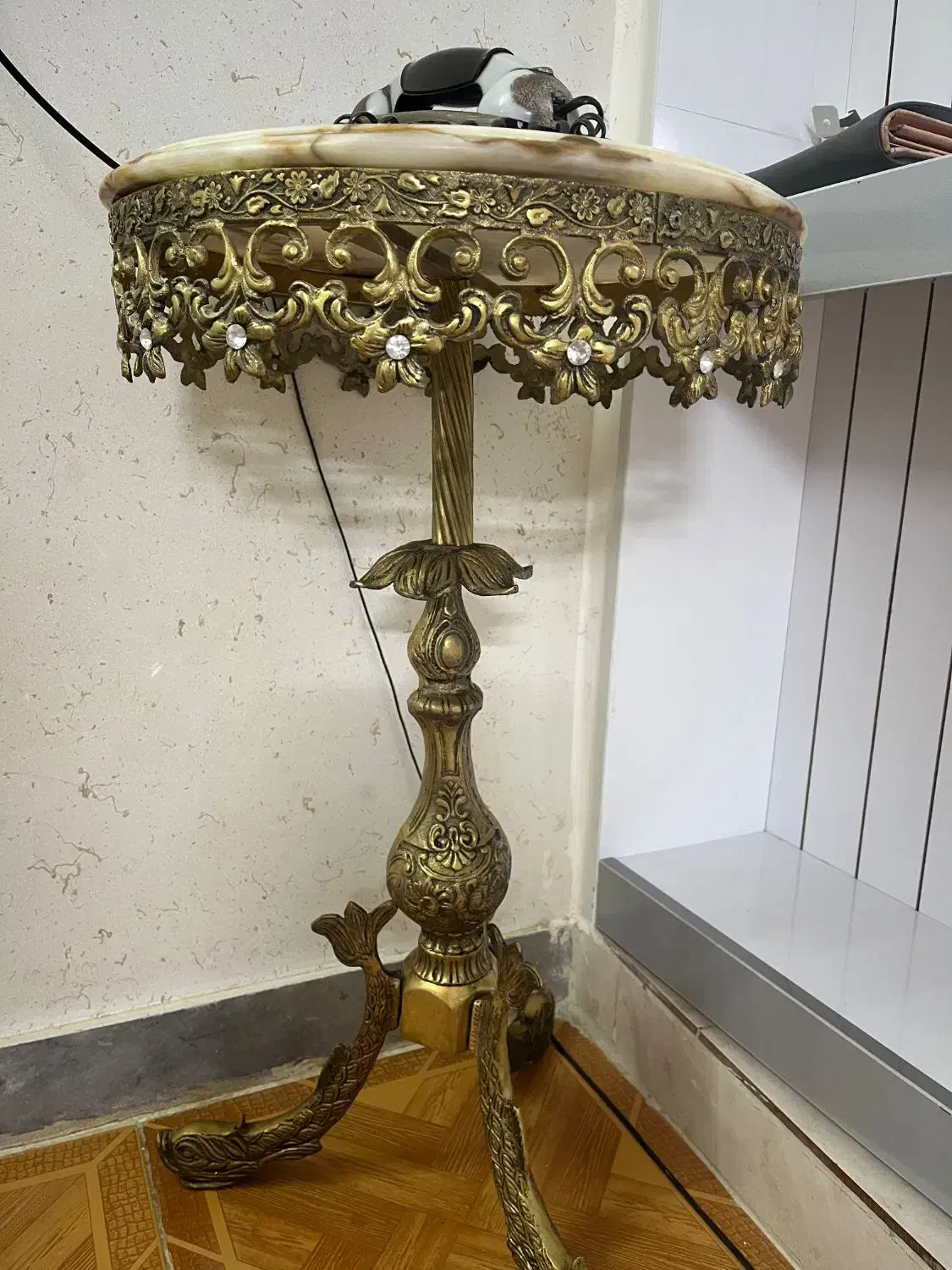 میز تلفن برنز|میز تلفن|اراک, |دیوار