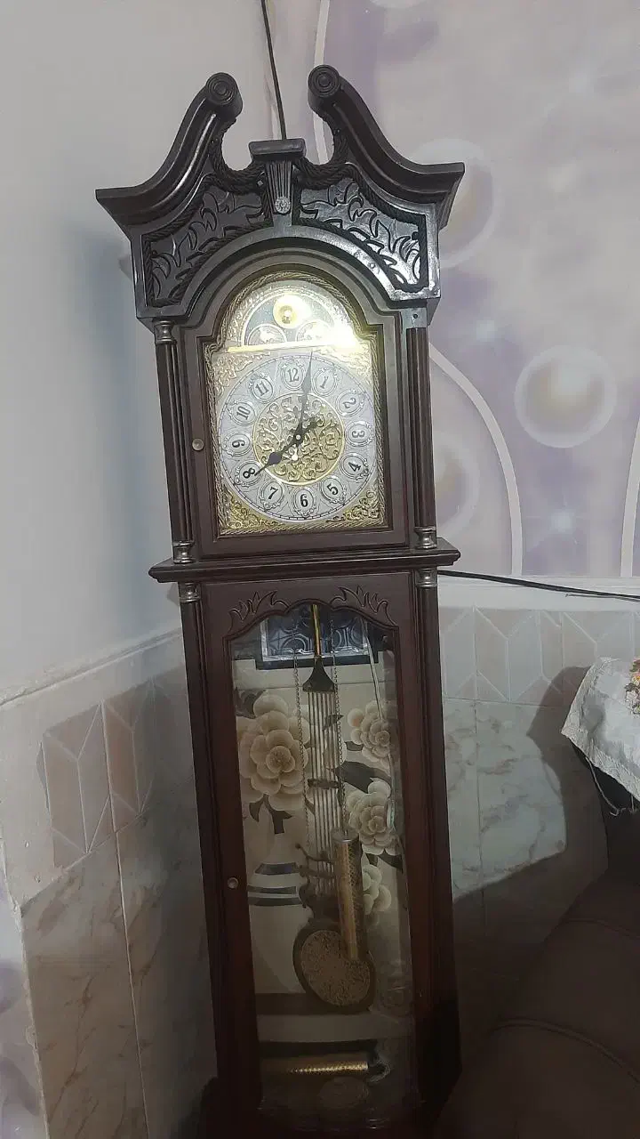 فروش مبل ۷ نفره، ساعت، میزتلویزیون|مبلمان خانگی و میز عسلی|زابل, |دیوار