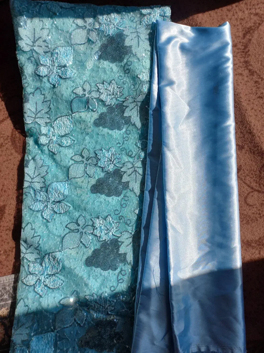 پارچه وساتن|لباس|فین, |دیوار