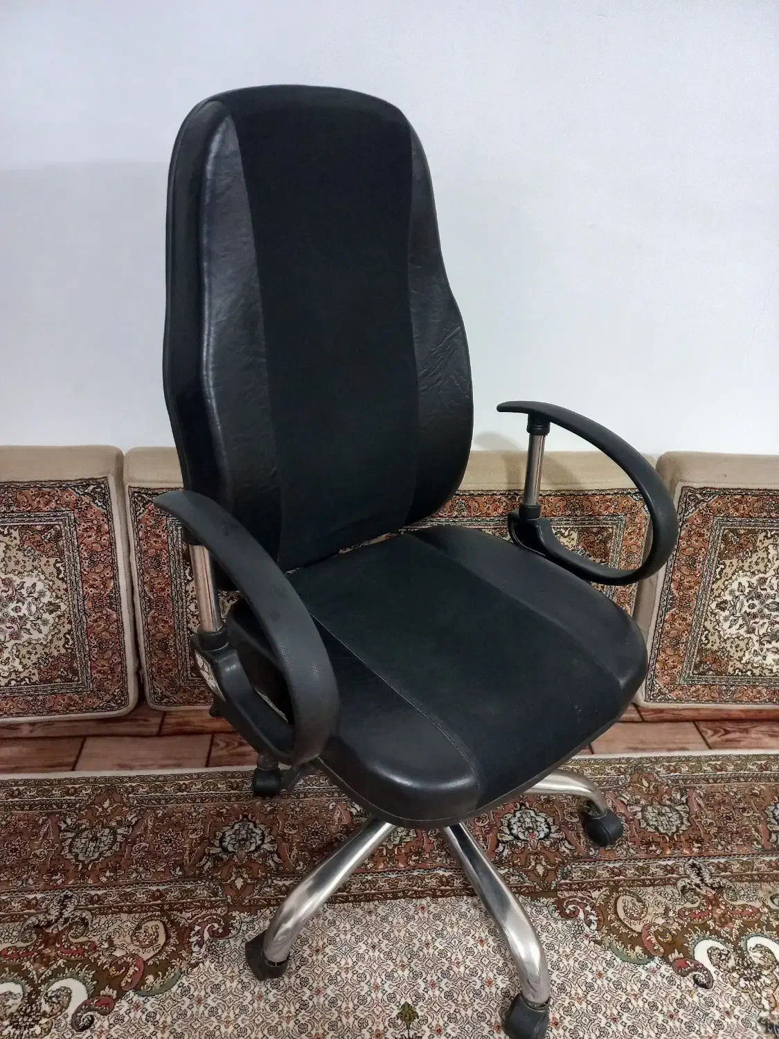 صندلی گردان|مبلمان اداری|همدان, |دیوار