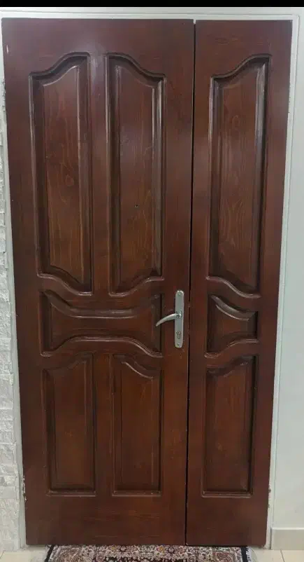 درب چوبی آپارتمان(۲۱۳×۱۰۵)|مصالح و تجهیزات ساختمان|کرج, شهرک بنفشه|دیوار