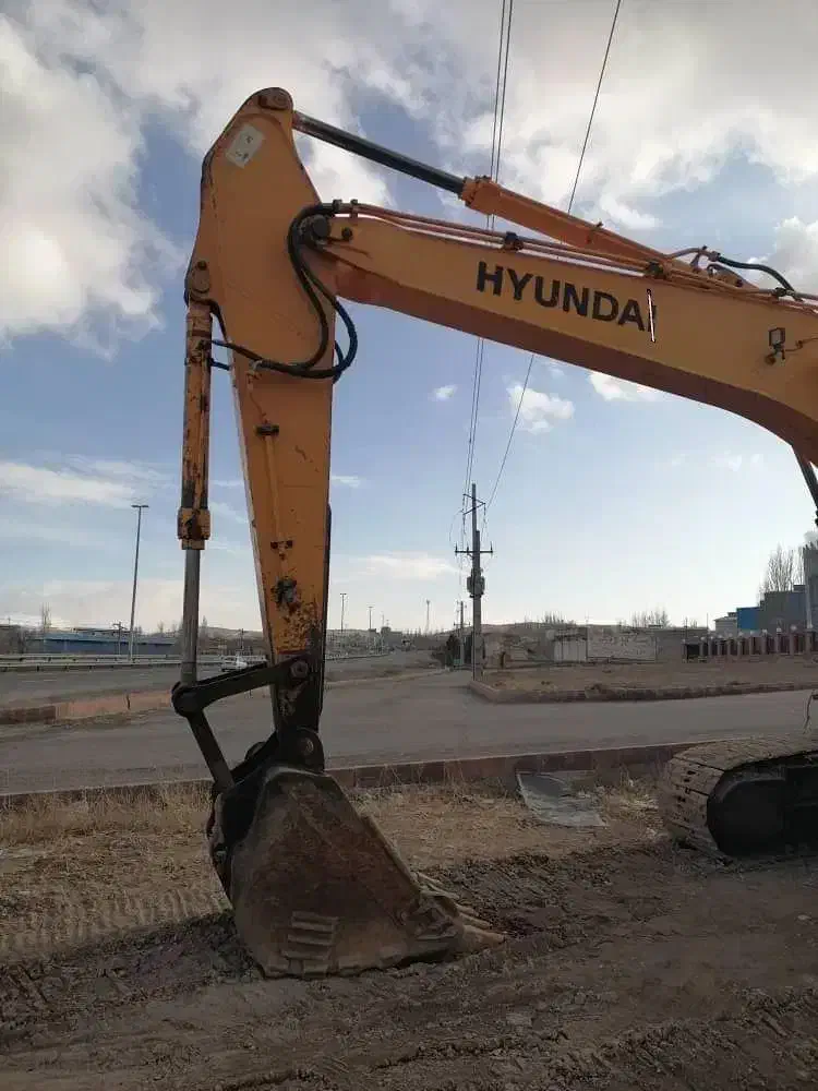 بیل مکانیکی هیوندا|خودرو سنگین|تبریز, |دیوار