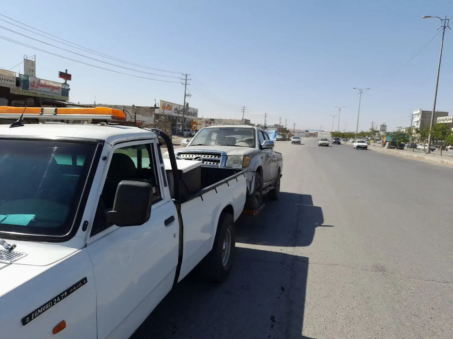 امداد خودرو ویدک کش چرخگیر شبانروزی.تعمیرات رسالت|خدمات حمل و نقل|مشهد, رسالت|دیوار