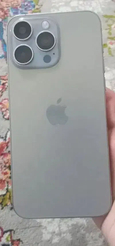 آیفون ۱۵ پرومکس طرح|موبایل|دره شهر, |دیوار