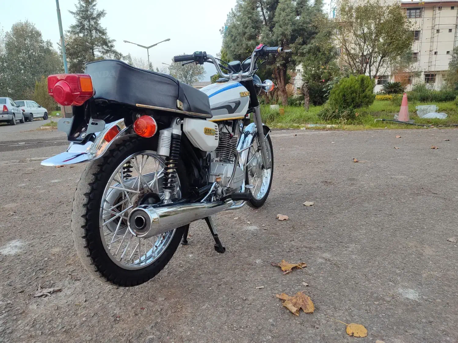 موتور سیکلت|موتورسیکلت|رشت, معلولین|دیوار