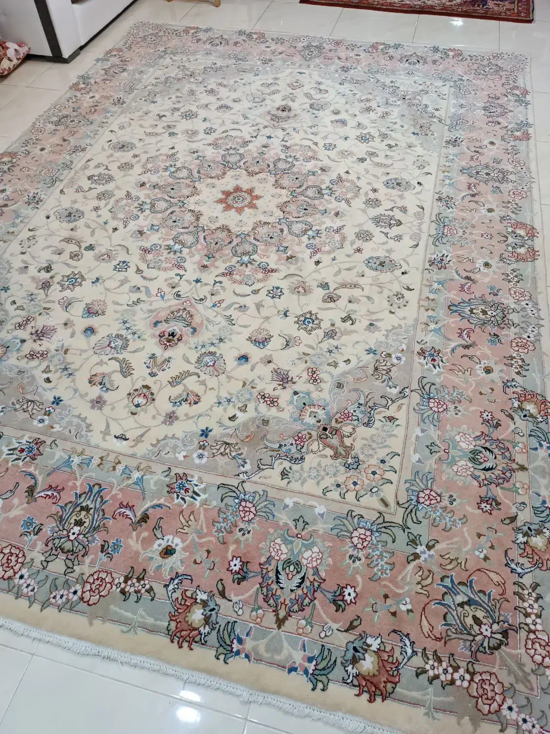 فرش دستباف ۹ متری|فرش|شیراز, تاچارا|دیوار