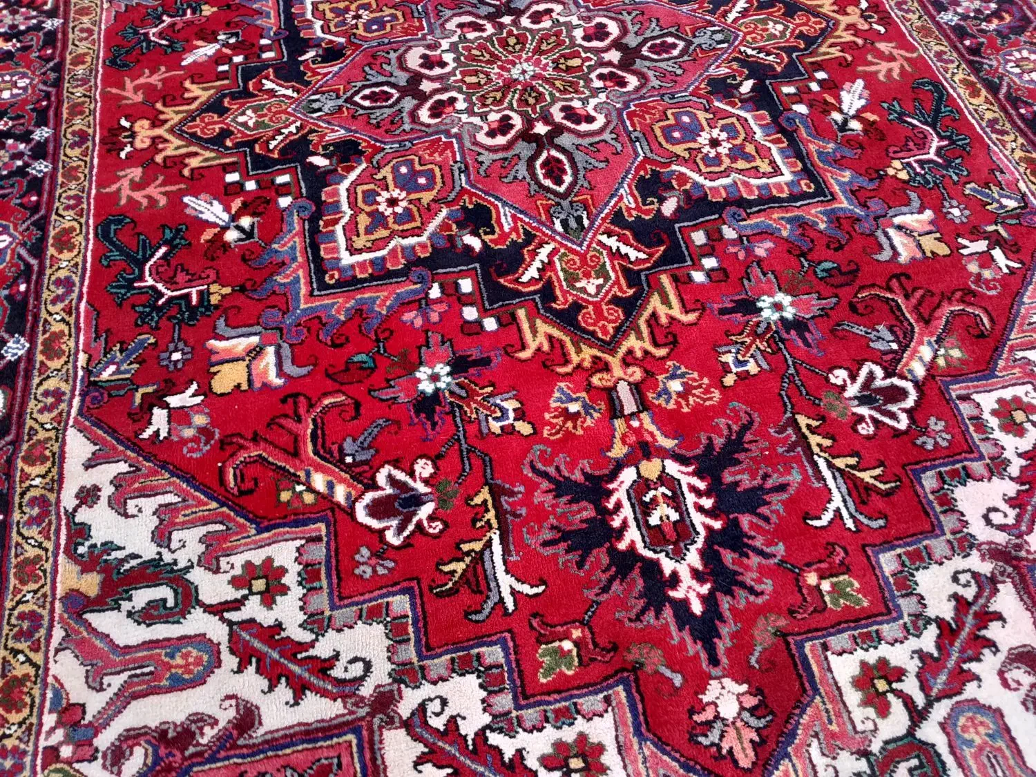 جفت ۶متری|فرش|تبریز, |دیوار