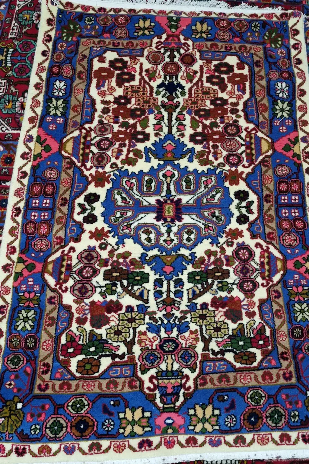 فروش فرش دست بافت|فرش|بروجرد, |دیوار