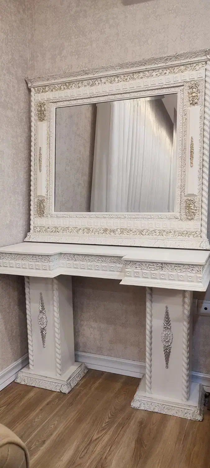 آینه|آینه|قزوین, |دیوار