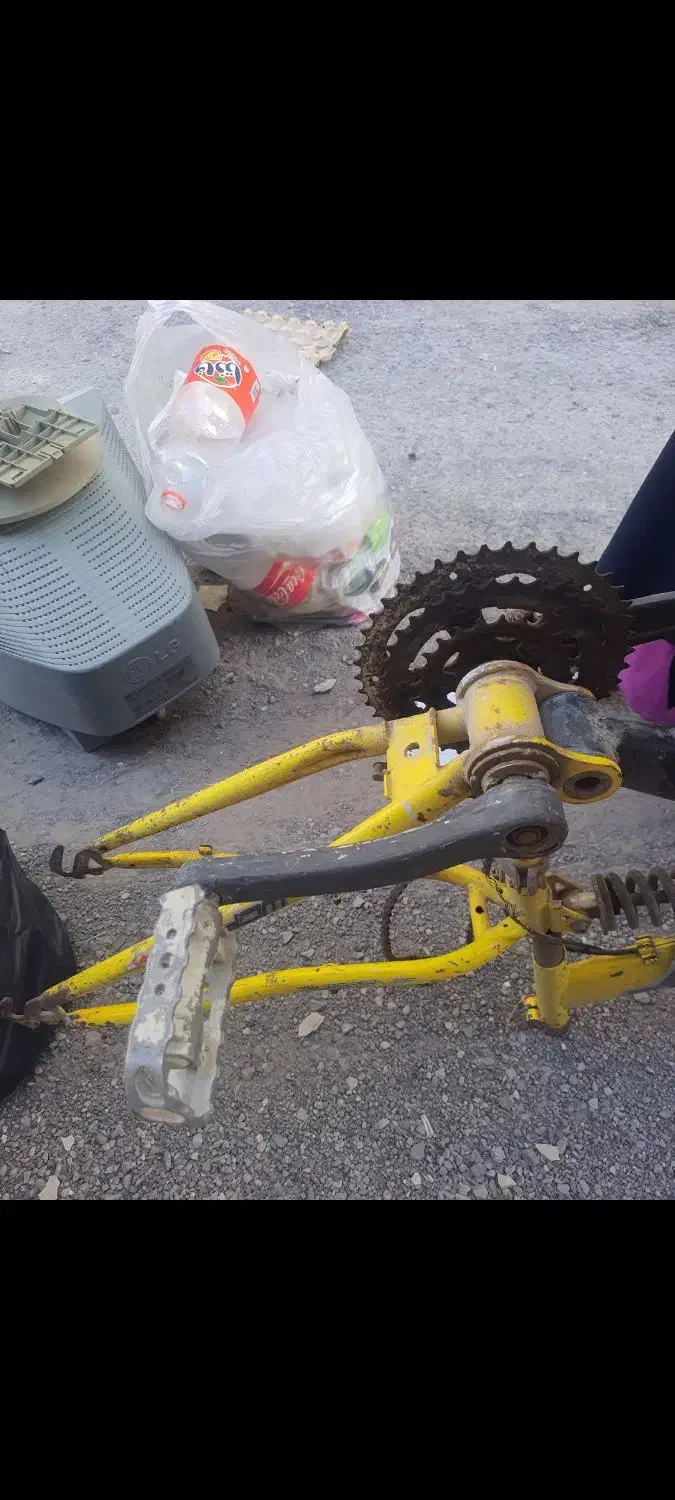 ۳ تا دو چرخه ۲۶ و حرفه ای ۲۰ و ۱۲|دوچرخه، اسکیت، اسکوتر|بندرعباس, |دیوار