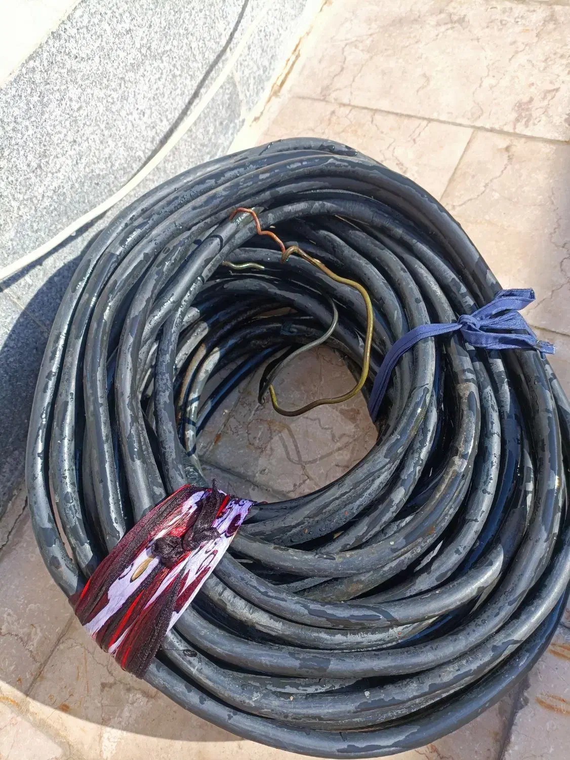 کابل مس قدیمی سالم|مصالح و تجهیزات ساختمان|رباط‌کریم, نصیرشهر|دیوار