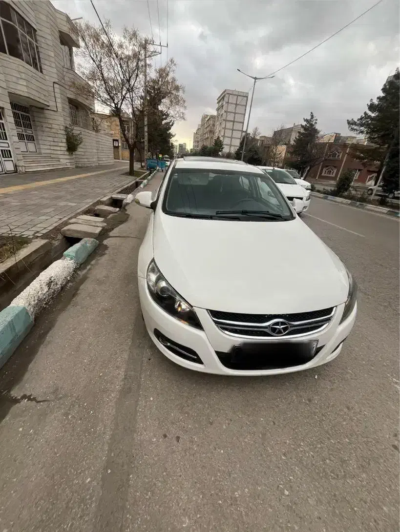 جک جی فایو j5 تمیز خونگی|خودرو سواری و وانت|نیشابور, دارایی|دیوار