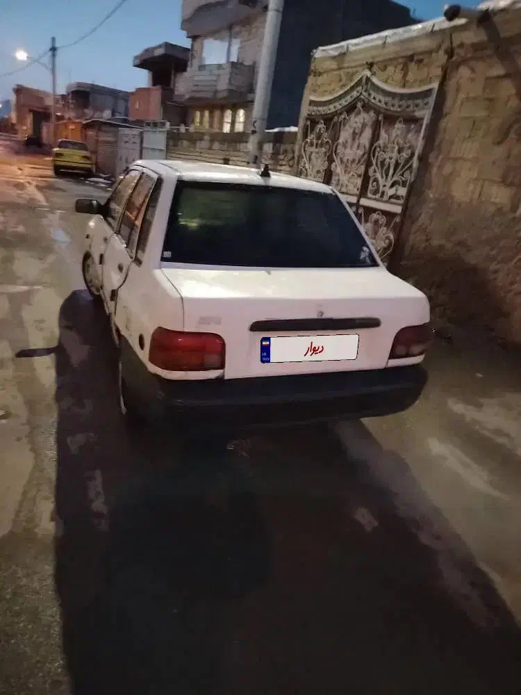 پراید سفید صندوق دار مدل 82 تمیز|خودرو سواری و وانت|شهرضا, |دیوار