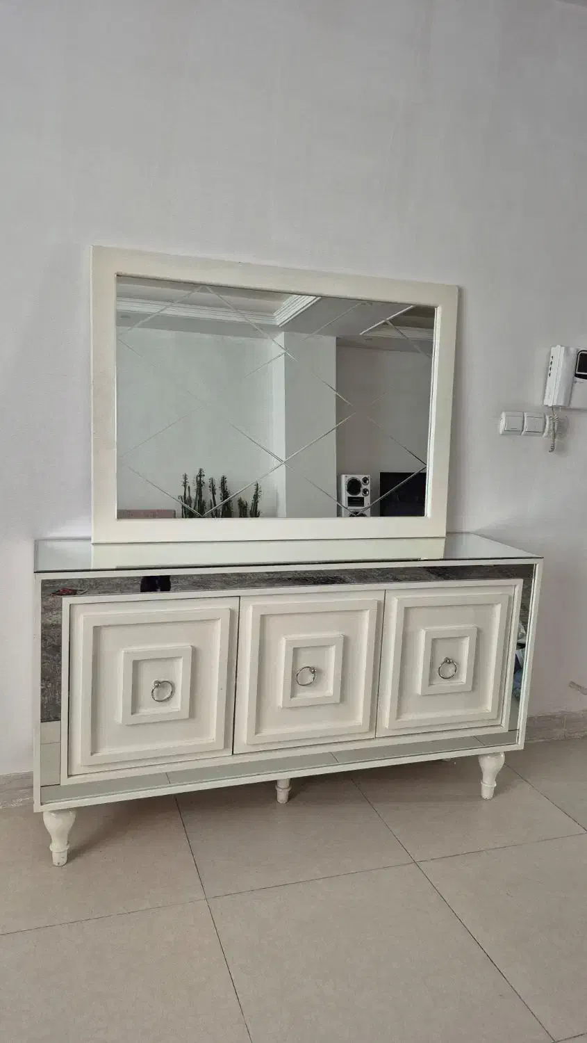 کنسول و آینه و میز تلوزیون|میز تلویزیون|اسلام‌شهر, شهرک انبیا|دیوار