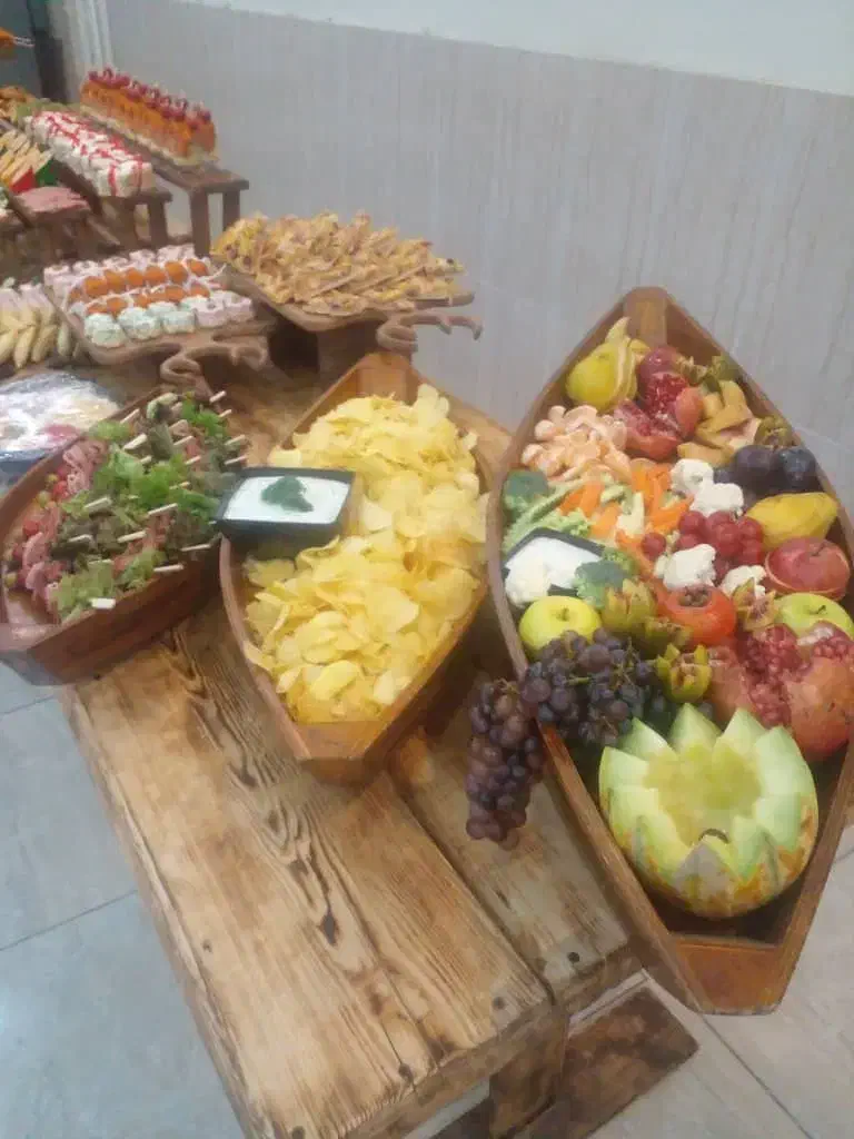 تشریفات تولد مهمانی دورهمی|خدمات پذیرایی، مراسم|هشتگرد, طاووسیه|دیوار