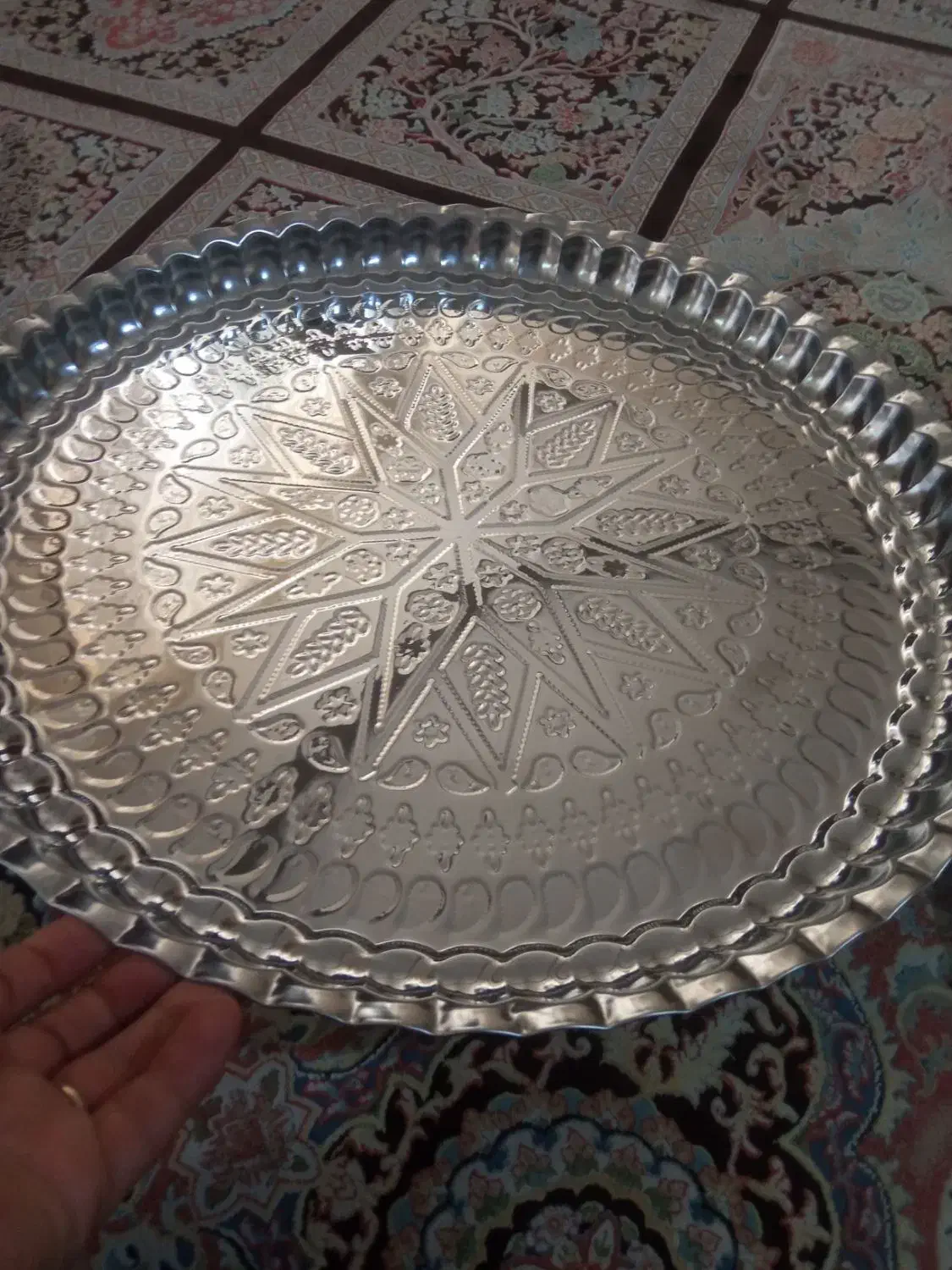 سینی استیل|ظروف سرو و پذیرایی|اصفهان, طامه|دیوار