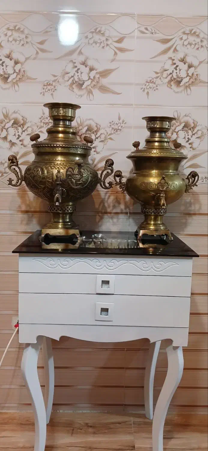 سماور ذغالی مهردار روسی|کلکسیون اشیاء عتیقه|قزوین, |دیوار