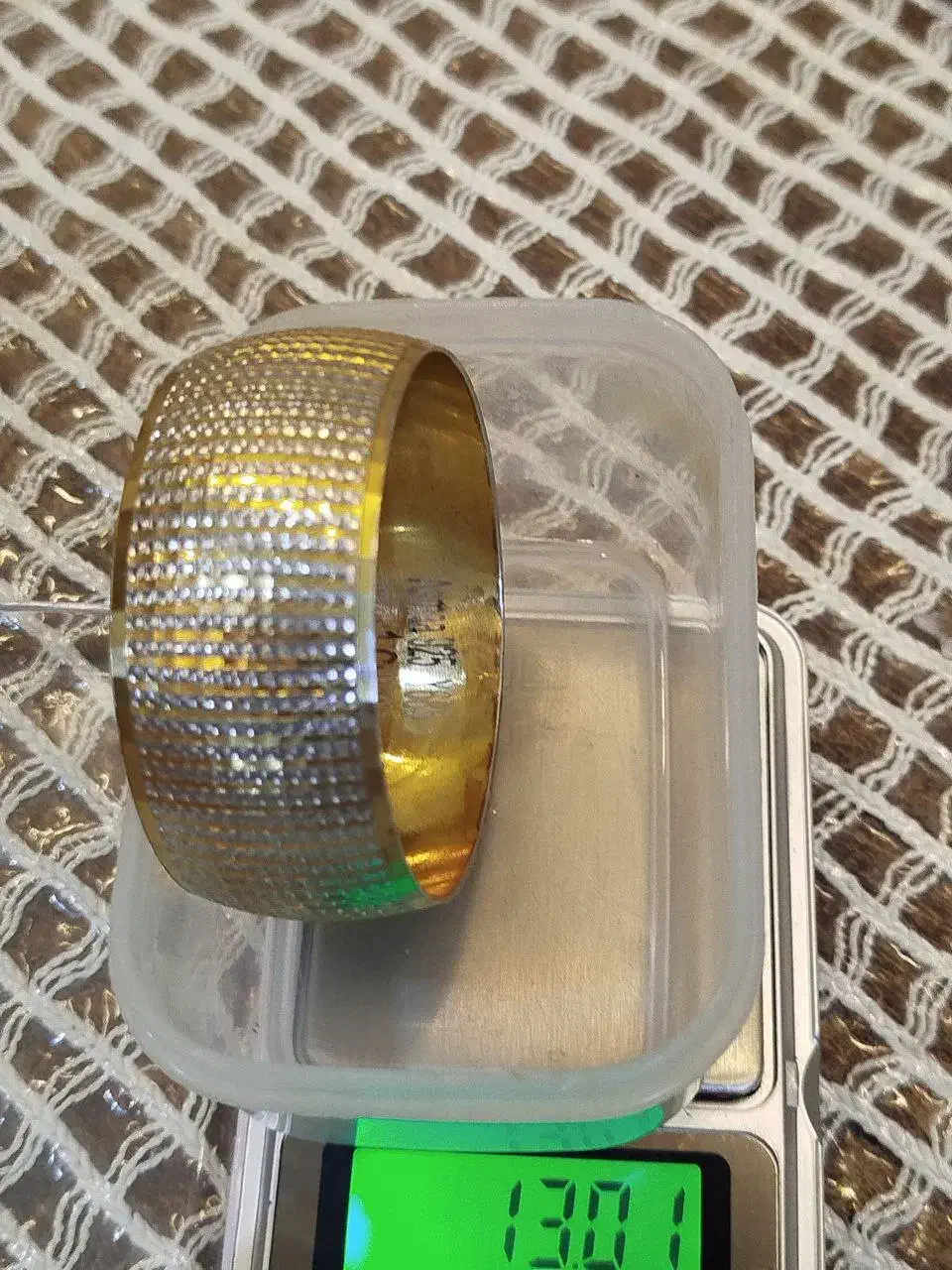 النگو|جواهرات|مشهد, سرافرازان|دیوار