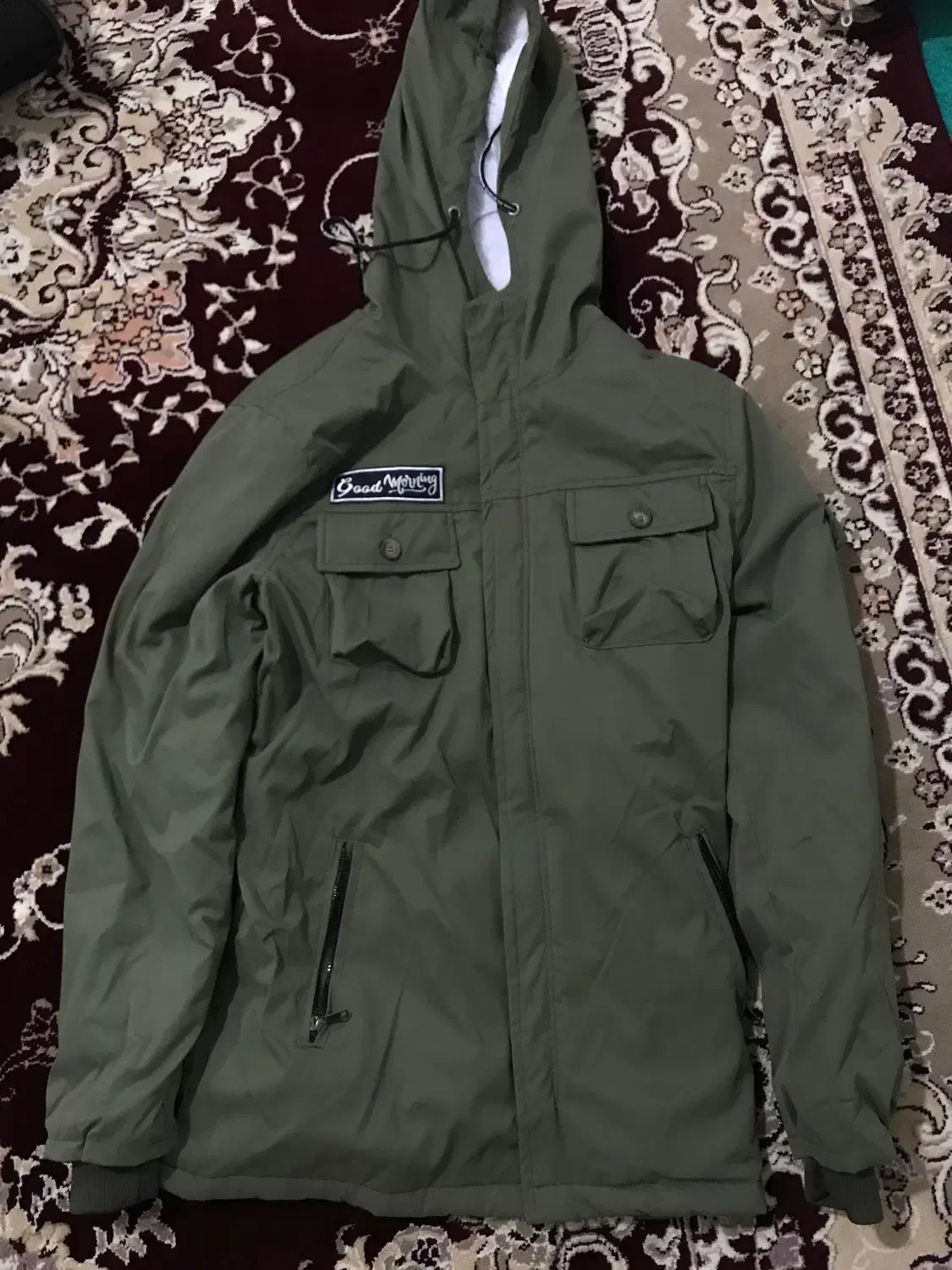 کاپشن|لباس|شاهین دژ, |دیوار