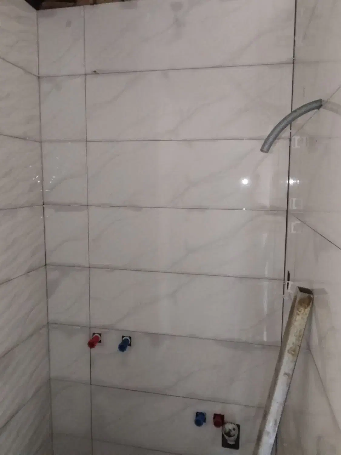 کاشی کاری|خدمات پیشه و مهارت|میبد, |دیوار