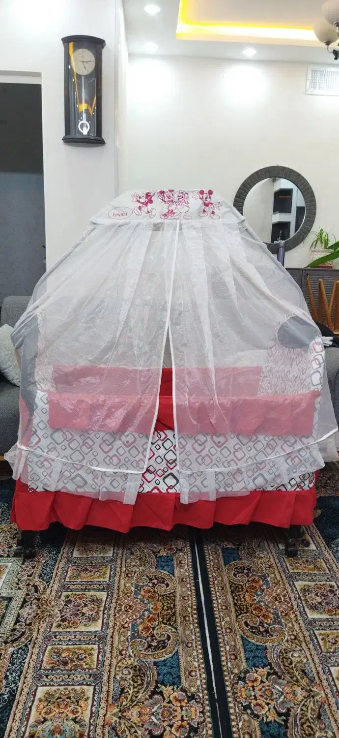 گهواره|تخت و سرویس خواب|شیراز, شریف‌آباد|دیوار