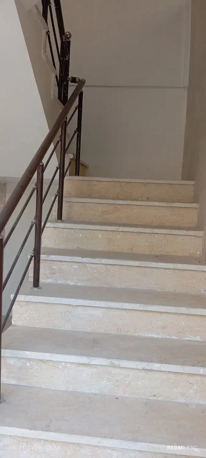 مغازه۳۰۰متری ۴راه مرادی روبرو داروخانه مشیر|اجارهٔ مغازه و غرفه|بندرعباس, |دیوار