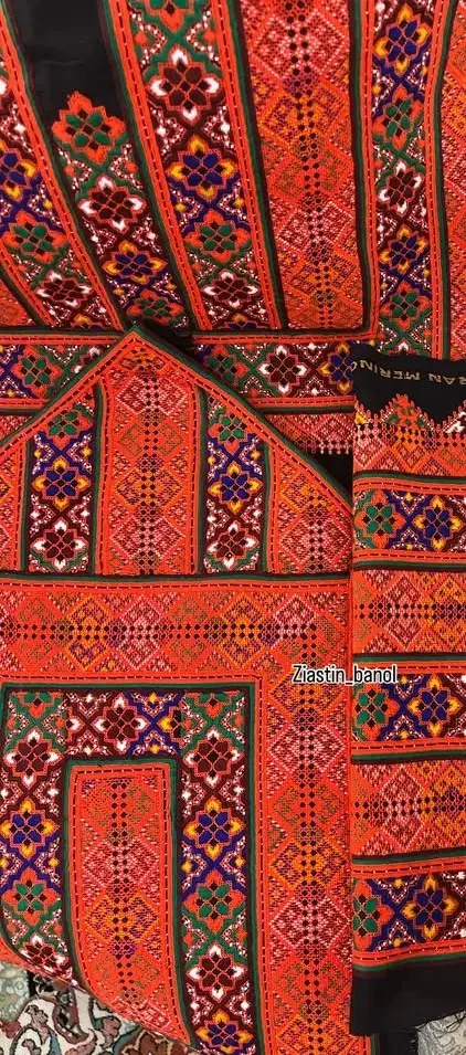 پرجوک وگل|لباس|یزد, |دیوار