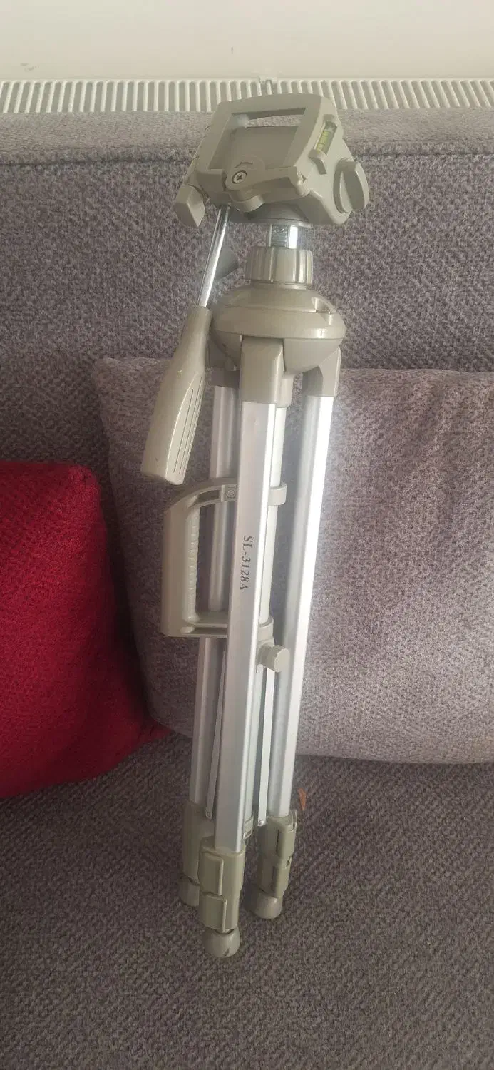 سه پایه دوربین عکاسی|دوربین عکاسی و فیلم‌برداری|مشهد, سرافرازان|دیوار