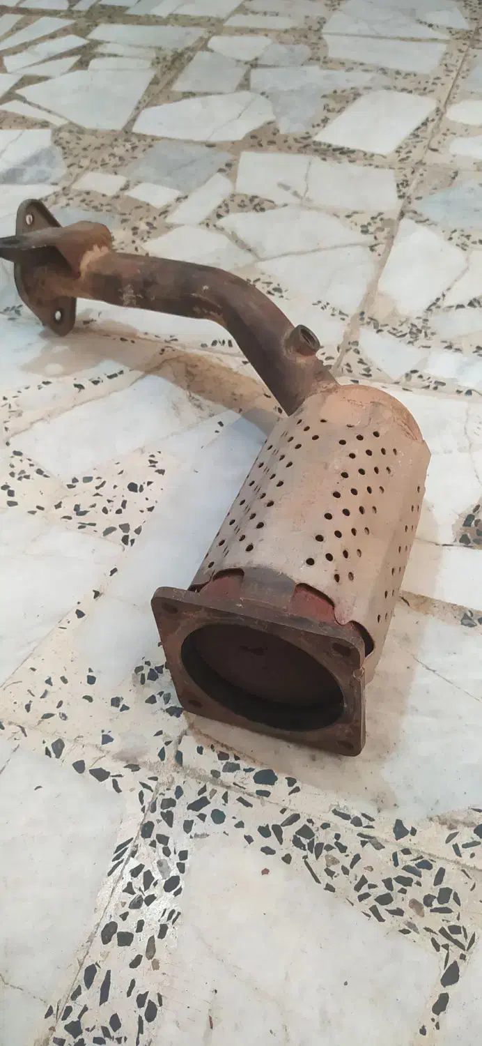 کاتالیزور|قطعات یدکی و لوازم جانبی|رشت, گلسار|دیوار