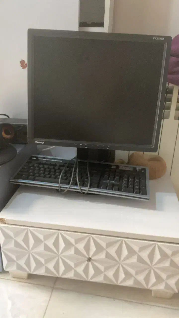 کامپیتور|رایانه رومیزی|شهریار, شهریار|دیوار