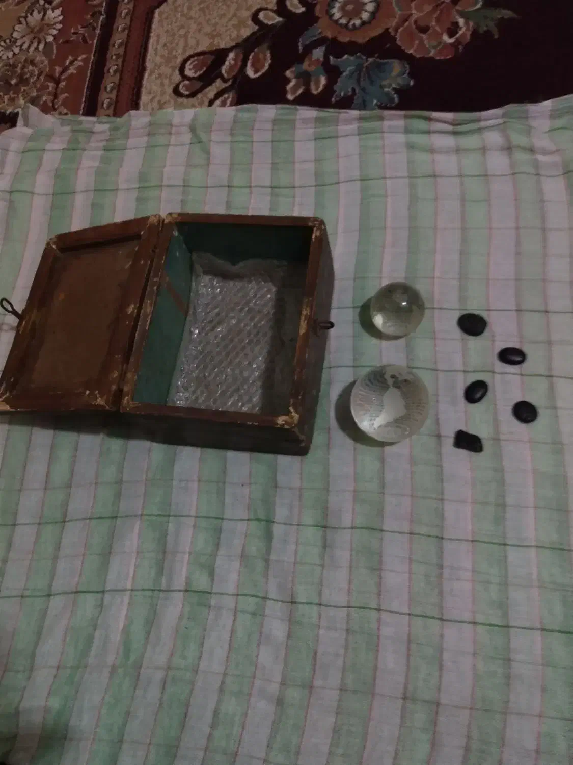 وسایل قدیمی (عتیقه جات)|کلکسیون اشیاء عتیقه|سرایان, |دیوار