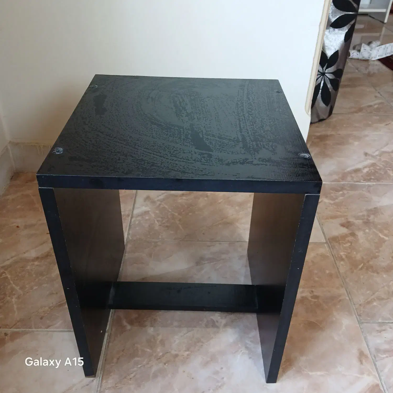 گل میز سیاه|مبلمان خانگی و میز عسلی|شیراز, قدوسی غربی|دیوار