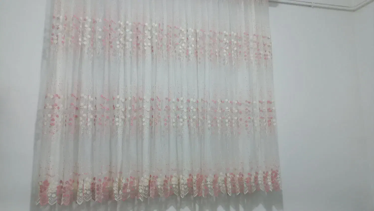 پرده گلدار|پرده، رانر، رومیزی|قیدار, |دیوار