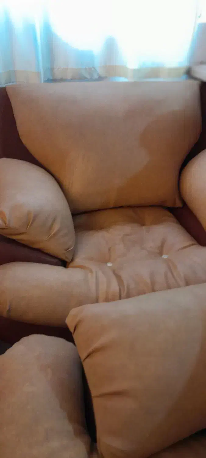 مبل چرم|مبلمان خانگی و میز عسلی|اصفهان, سپاهانشهر|دیوار