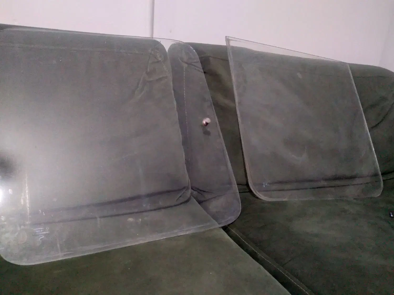 گیرنده دیجیتال شیشه قدیمی مینی‌بوس واشر گلویی|صوتی و تصویری|قزوین, |دیوار