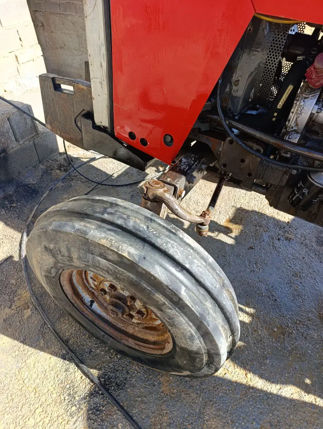 تراکتور فرگوسن 285تک|خودرو سنگین|شیراز, دباغ خانه|دیوار