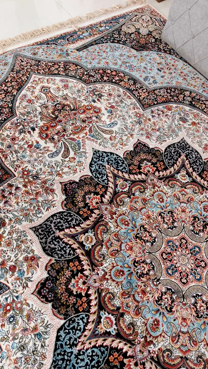 فرش ۷۰۰ شانه کاشان|فرش|تهران, اوقاف|دیوار
